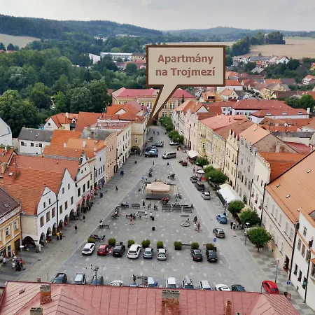 Na Trojmezí, Leopold *